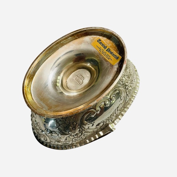 Corbell And Co. Silver Plate oval small Wedding Basket with Handle Gold Wash VTG - Picture 8 of 12